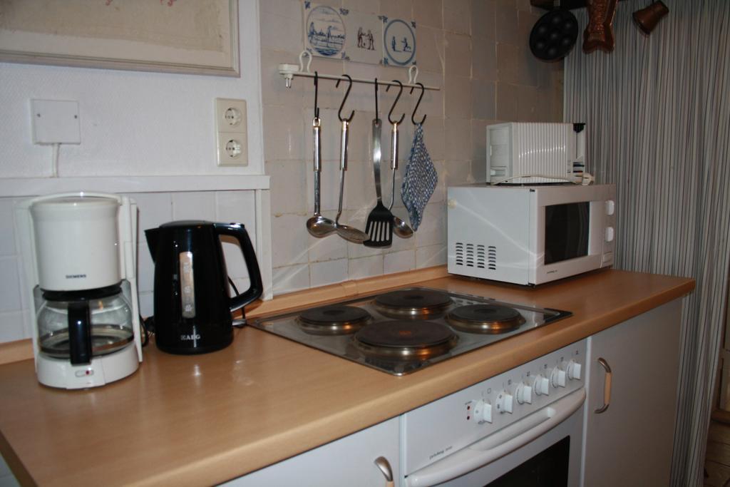 Ferienwohnung Am Mittelburgwall Friedrichstadt Esterno foto